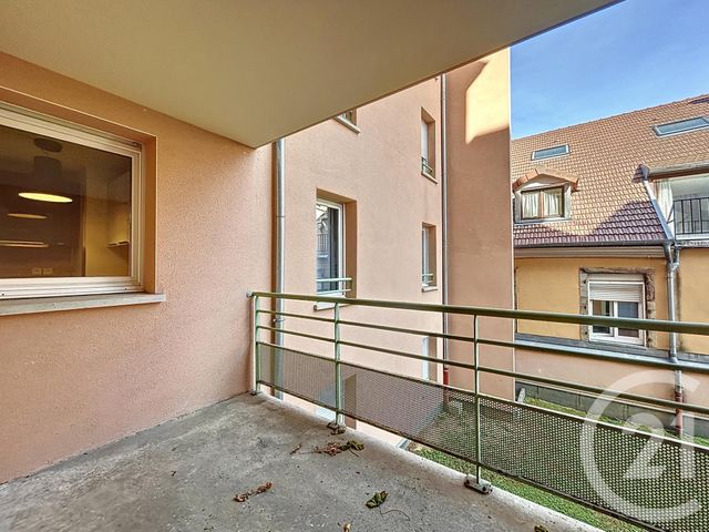 Appartement F3 &agrave; louer - 3 pi&egrave;ces - 64 m2 - Belfort - 90 - FRANCHE-COMTE