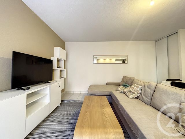 Appartement F3 &agrave; louer - 3 pi&egrave;ces - 64 m2 - Belfort - 90 - FRANCHE-COMTE