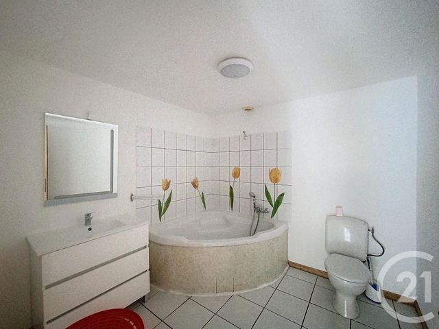 Appartement F1 &agrave; louer - 1 pi&egrave;ce - 30,32 m2 - Belfort - 90 - FRANCHE-COMTE
