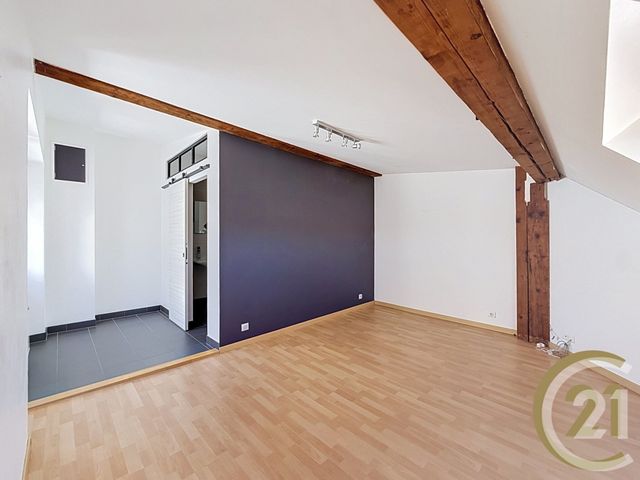 Appartement F6 &agrave; louer - 6 pi&egrave;ces - 137,77 m2 - Belfort - 90 - FRANCHE-COMTE