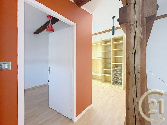Appartement F6 &agrave; louer - 6 pi&egrave;ces - 137,77 m2 - Belfort - 90 - FRANCHE-COMTE