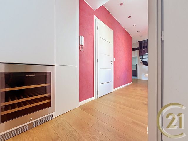 Appartement F6 &agrave; louer - 6 pi&egrave;ces - 137,77 m2 - Belfort - 90 - FRANCHE-COMTE
