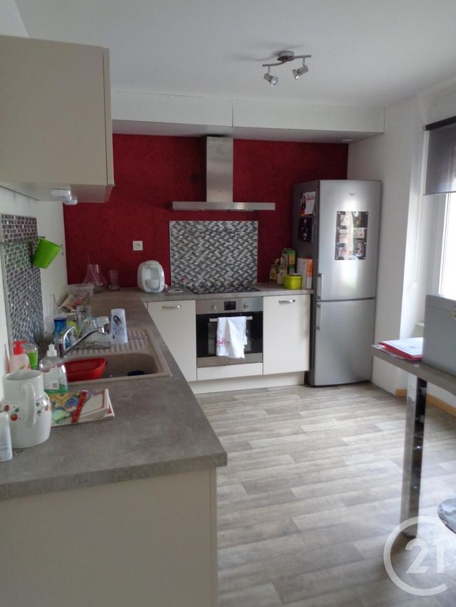 Appartement F4 &agrave; louer - 4 pi&egrave;ces - 75 m2 - Andelnans - 90 - FRANCHE-COMTE