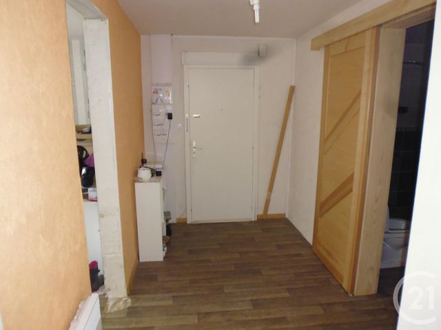 Appartement F4 &agrave; louer - 4 pi&egrave;ces - 75 m2 - Andelnans - 90 - FRANCHE-COMTE