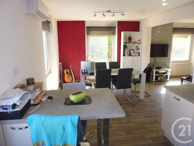 Appartement F4 &agrave; louer - 4 pi&egrave;ces - 75 m2 - Andelnans - 90 - FRANCHE-COMTE