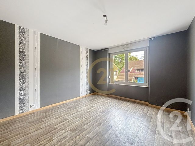 Appartement F4 &agrave; louer - 4 pi&egrave;ces - 75 m2 - Andelnans - 90 - FRANCHE-COMTE