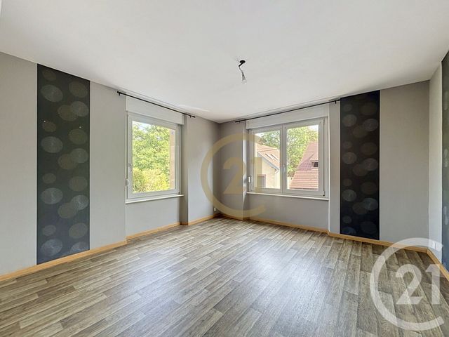 Appartement F4 &agrave; louer - 4 pi&egrave;ces - 75 m2 - Andelnans - 90 - FRANCHE-COMTE