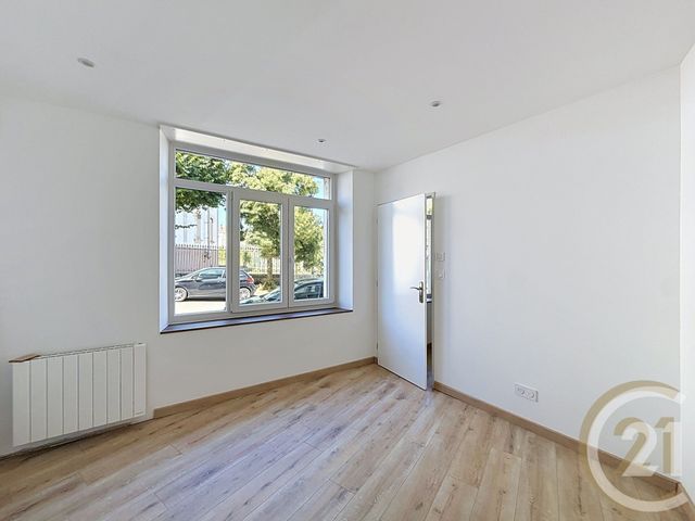 Appartement F2 &agrave; louer - 2 pi&egrave;ces - 35 m2 - Belfort - 90 - FRANCHE-COMTE