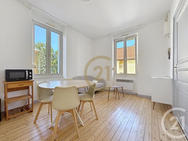Appartement F2 &agrave; louer - 2 pi&egrave;ces - 30 m2 - Belfort - 90 - FRANCHE-COMTE