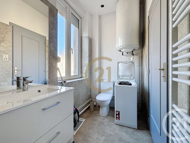Appartement F2 &agrave; louer - 2 pi&egrave;ces - 30 m2 - Belfort - 90 - FRANCHE-COMTE