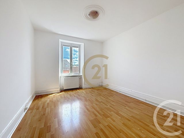 Appartement F5 &agrave; louer - 5 pi&egrave;ces - 114,50 m2 - Belfort - 90 - FRANCHE-COMTE