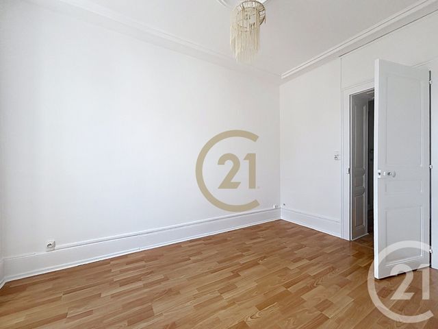 Appartement F5 &agrave; louer - 5 pi&egrave;ces - 114,50 m2 - Belfort - 90 - FRANCHE-COMTE