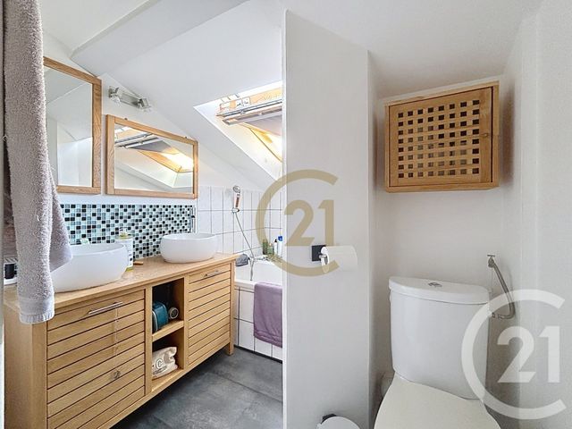 Appartement F3 &agrave; louer - 3 pi&egrave;ces - 50,86 m2 - Belfort - 90 - FRANCHE-COMTE