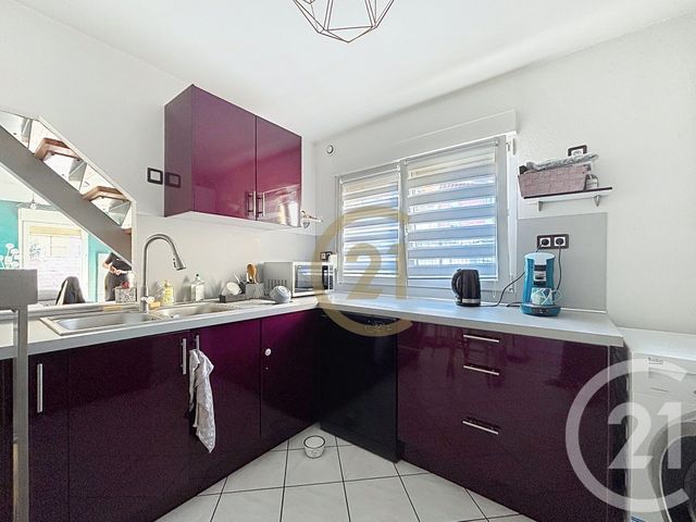 Appartement F3 &agrave; louer - 3 pi&egrave;ces - 50,86 m2 - Belfort - 90 - FRANCHE-COMTE