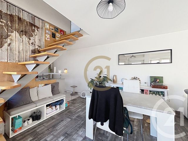 Appartement F3 &agrave; louer - 3 pi&egrave;ces - 50,86 m2 - Belfort - 90 - FRANCHE-COMTE