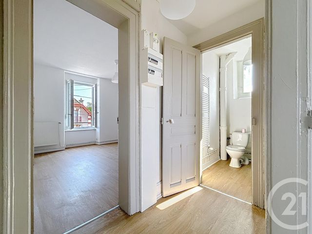 Appartement F2 &agrave; louer - 2 pi&egrave;ces - 40,56 m2 - Belfort - 90 - FRANCHE-COMTE