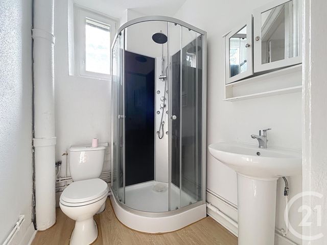 Appartement F2 &agrave; louer - 2 pi&egrave;ces - 40,56 m2 - Belfort - 90 - FRANCHE-COMTE
