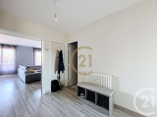 Appartement F4 &agrave; vendre - 4 pi&egrave;ces - 90,86 m2 - Belfort - 90 - FRANCHE-COMTE