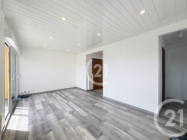 Appartement T3 &agrave; vendre - 3 pi&egrave;ces - 56,34 m2 - Bethoncourt - 25 - FRANCHE-COMTE