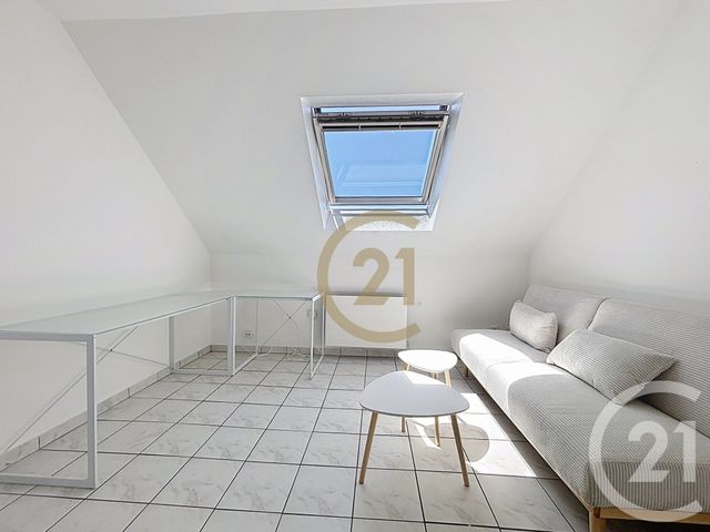 Appartement Studio &agrave; louer - 1 pi&egrave;ce - 25 m2 - Danjoutin - 90 - FRANCHE-COMTE