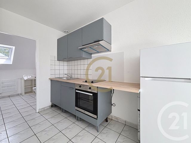 Appartement Studio &agrave; louer - 1 pi&egrave;ce - 25 m2 - Danjoutin - 90 - FRANCHE-COMTE