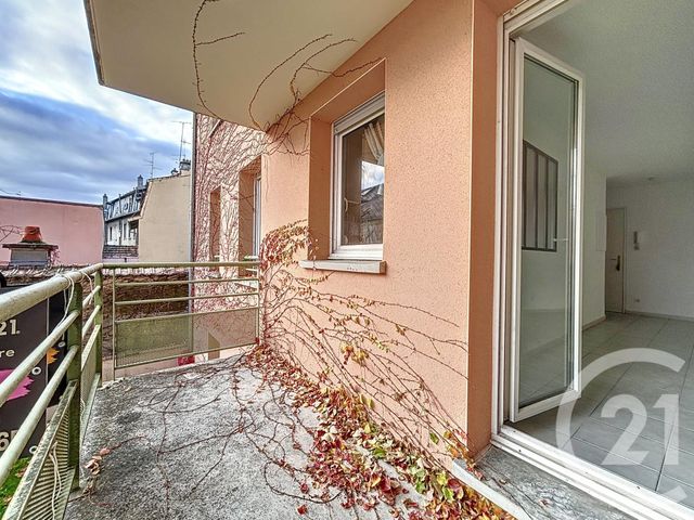 Appartement F3 &agrave; louer - 3 pi&egrave;ces - 58,58 m2 - Belfort - 90 - FRANCHE-COMTE