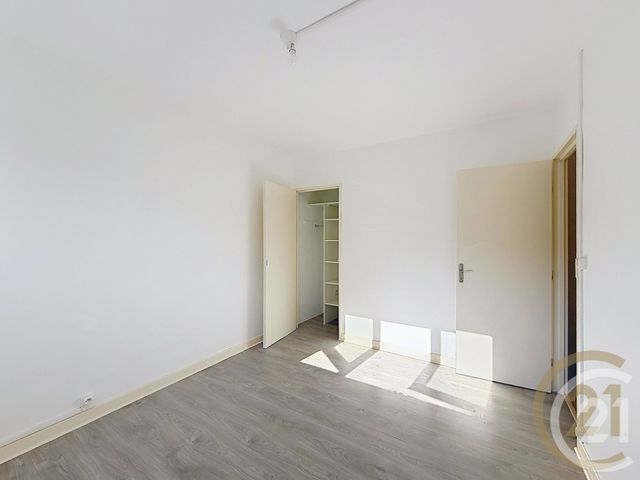 Appartement &agrave; louer - 4 pi&egrave;ces - 62,73 m2 - Belfort - 90 - FRANCHE-COMTE