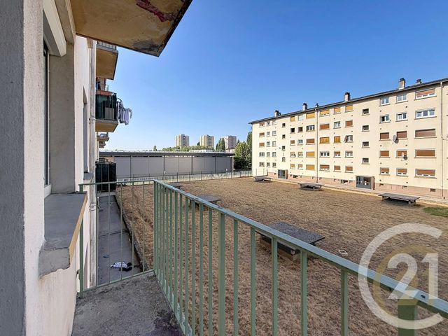 Appartement &agrave; louer - 4 pi&egrave;ces - 62,73 m2 - Belfort - 90 - FRANCHE-COMTE