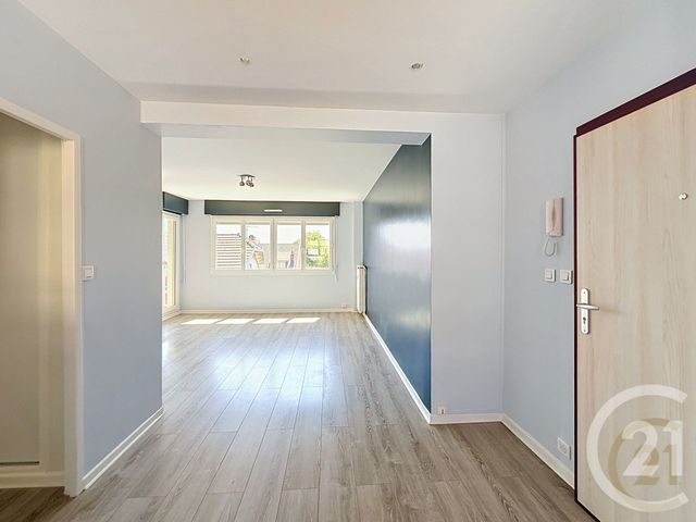 Appartement F3 &agrave; louer - 3 pi&egrave;ces - 71,07 m2 - Belfort - 90 - FRANCHE-COMTE