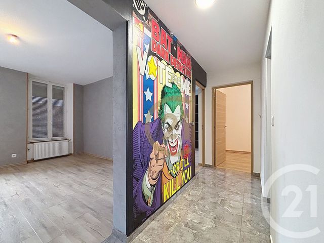 Appartement F3 &agrave; louer - 3 pi&egrave;ces - 75 m2 - Belfort - 90 - FRANCHE-COMTE