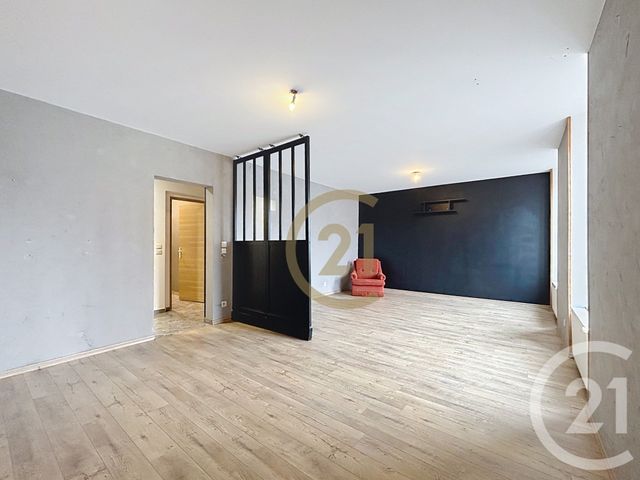 Appartement F3 &agrave; louer - 3 pi&egrave;ces - 75 m2 - Belfort - 90 - FRANCHE-COMTE