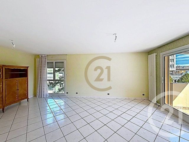 Appartement F3 bis &agrave; vendre - 4 pi&egrave;ces - 76,33 m2 - Belfort - 90 - FRANCHE-COMTE