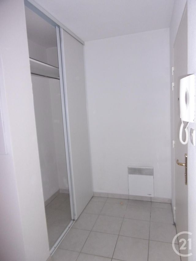 Appartement F2 &agrave; louer - 3 pi&egrave;ces - 50,27 m2 - Belfort - 90 - FRANCHE-COMTE