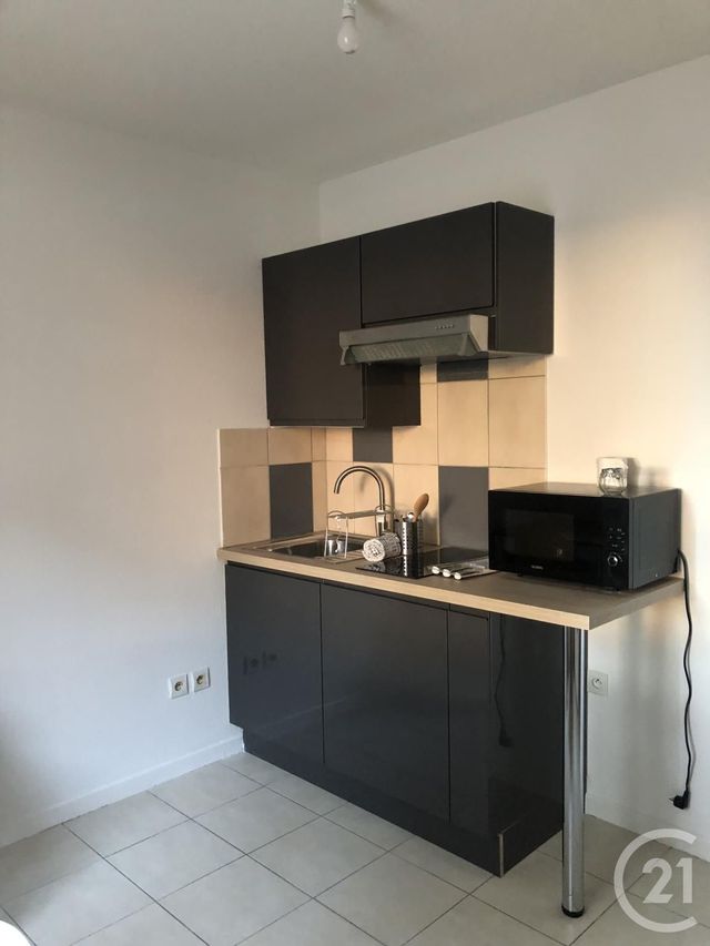 Appartement Studio &agrave; louer - 1 pi&egrave;ce - 19 m2 - Belfort - 90 - FRANCHE-COMTE