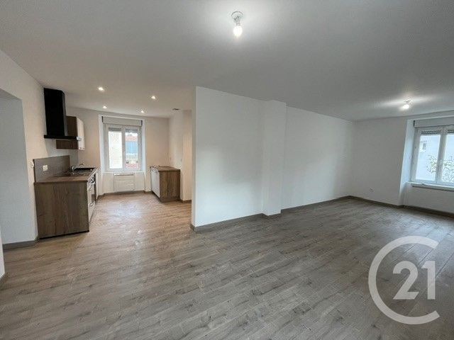 Maison &agrave; louer - 4 pi&egrave;ces - 101 m2 - Seloncourt - 25 - FRANCHE-COMTE