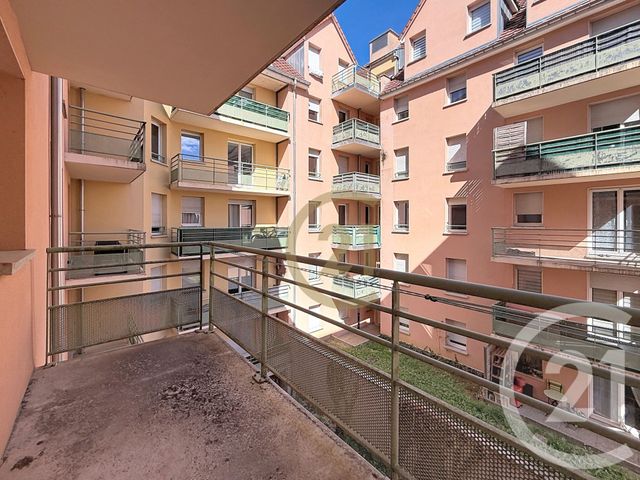 Appartement F3 &agrave; louer - 3 pi&egrave;ces - 62 m2 - Belfort - 90 - FRANCHE-COMTE