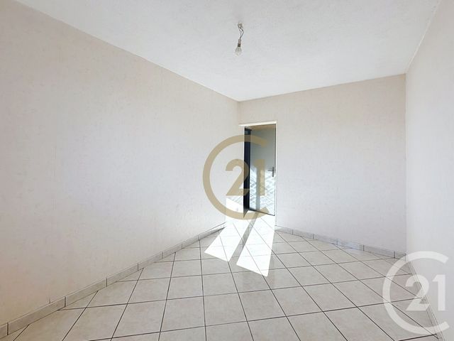 Appartement F3 &agrave; vendre - 3 pi&egrave;ces - 55 m2 - Belfort - 90 - FRANCHE-COMTE