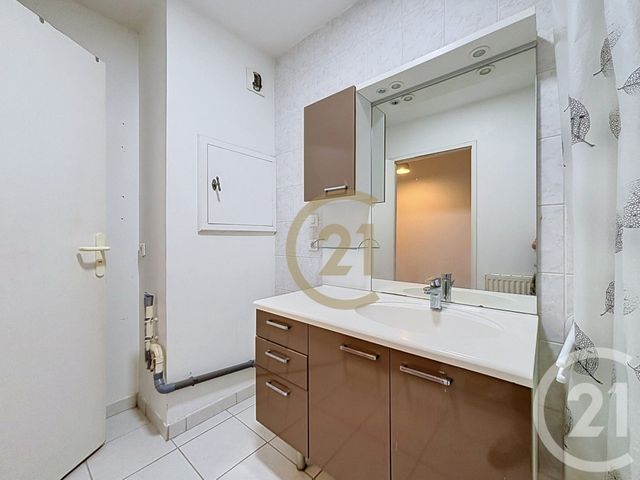 Appartement F3 &agrave; louer - 3 pi&egrave;ces - 69,22 m2 - Giromagny - 90 - FRANCHE-COMTE