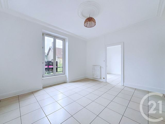 Appartement F3 &agrave; vendre - 3 pi&egrave;ces - 68,86 m2 - Belfort - 90 - FRANCHE-COMTE
