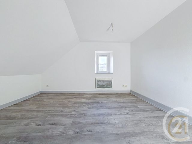 Appartement &agrave; louer - 4 pi&egrave;ces - 72 m2 - Belfort - 90 - FRANCHE-COMTE