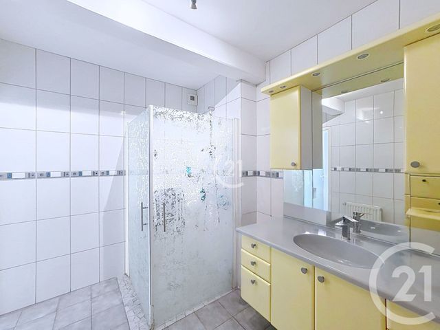Appartement T5 &agrave; vendre - 5 pi&egrave;ces - 98,67 m2 - Belfort - 90 - FRANCHE-COMTE