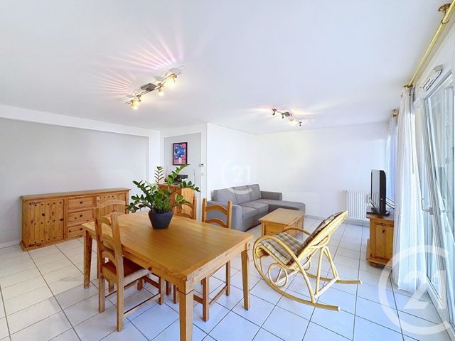 Appartement T5 &agrave; vendre - 5 pi&egrave;ces - 98,67 m2 - Belfort - 90 - FRANCHE-COMTE