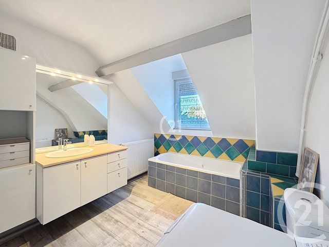 Appartement T3 &agrave; vendre - 3 pi&egrave;ces - 43,67 m2 - Belfort - 90 - FRANCHE-COMTE