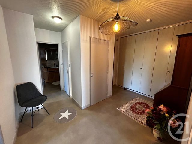 Appartement F4 &agrave; louer - 4 pi&egrave;ces - 80 m2 - Belfort - 90 - FRANCHE-COMTE
