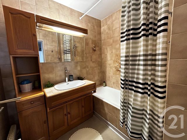 Appartement F4 &agrave; louer - 4 pi&egrave;ces - 80 m2 - Belfort - 90 - FRANCHE-COMTE