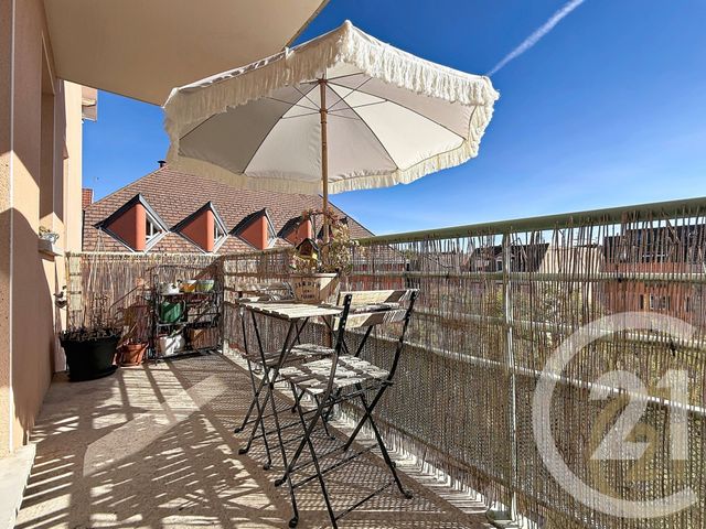 Appartement F2 &agrave; louer - 2 pi&egrave;ces - 51,42 m2 - Belfort - 90 - FRANCHE-COMTE