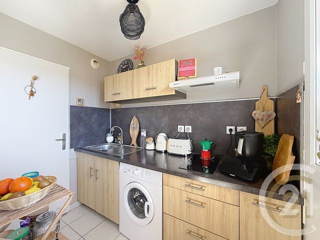 Appartement F2 &agrave; louer - 2 pi&egrave;ces - 51,42 m2 - Belfort - 90 - FRANCHE-COMTE