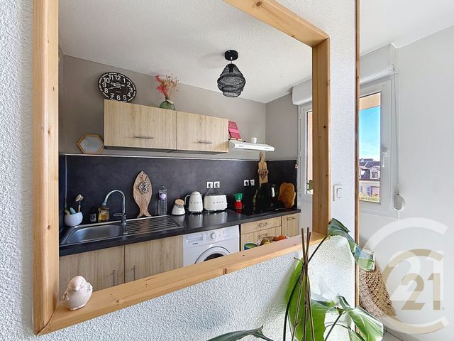 Appartement F2 &agrave; louer - 2 pi&egrave;ces - 51,42 m2 - Belfort - 90 - FRANCHE-COMTE