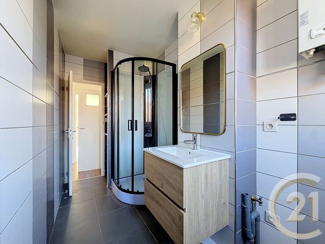 Appartement F3 &agrave; louer - 3 pi&egrave;ces - 54 m2 - Belfort - 90 - FRANCHE-COMTE
