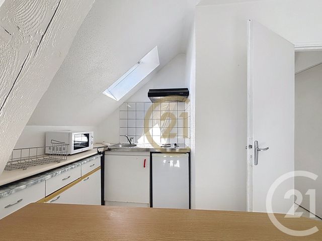 Appartement Studio &agrave; louer - 1 pi&egrave;ce - 25 m2 - Danjoutin - 90 - FRANCHE-COMTE